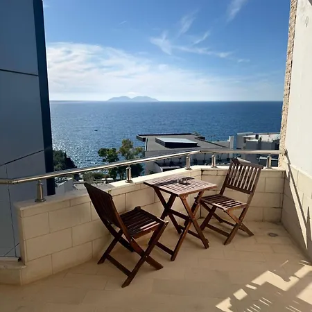Lusini 4* Vlorë