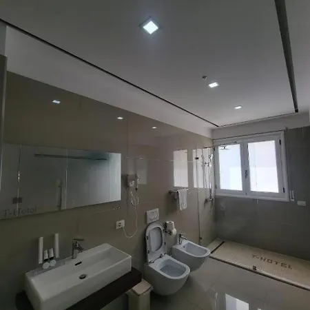 Hotel Lusini 4*